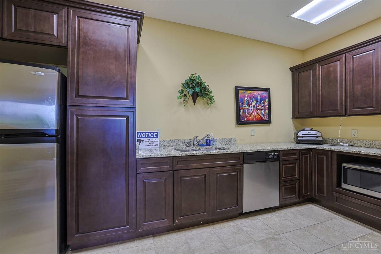 2145 Luray Avenue Property Photo 65
