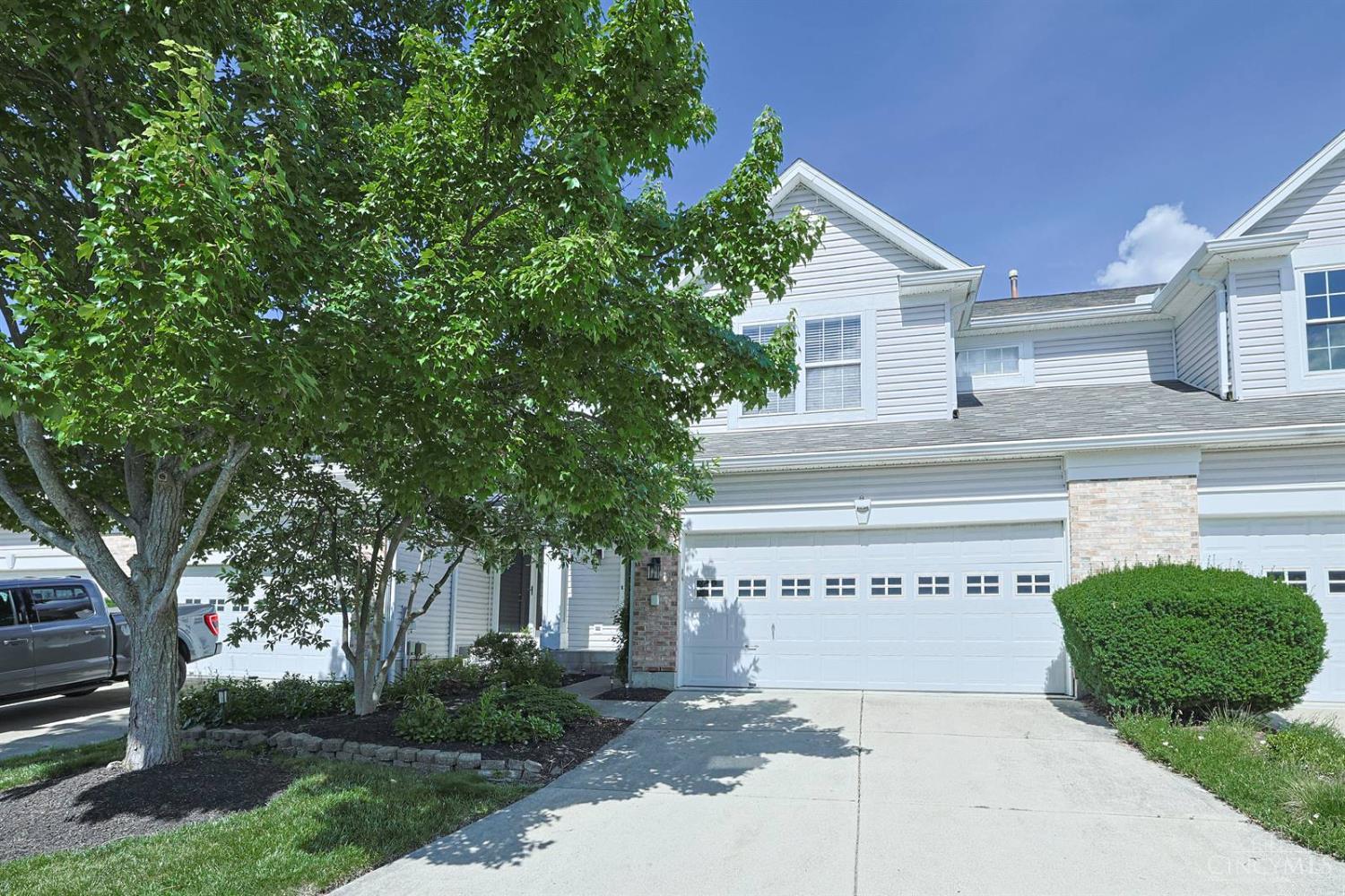 6385 Pinehurst Lane Property Photo 1