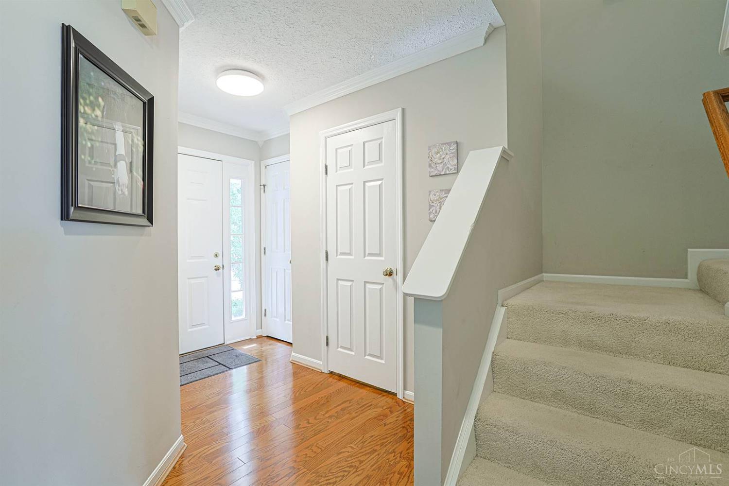 6385 Pinehurst Lane Property Photo 4