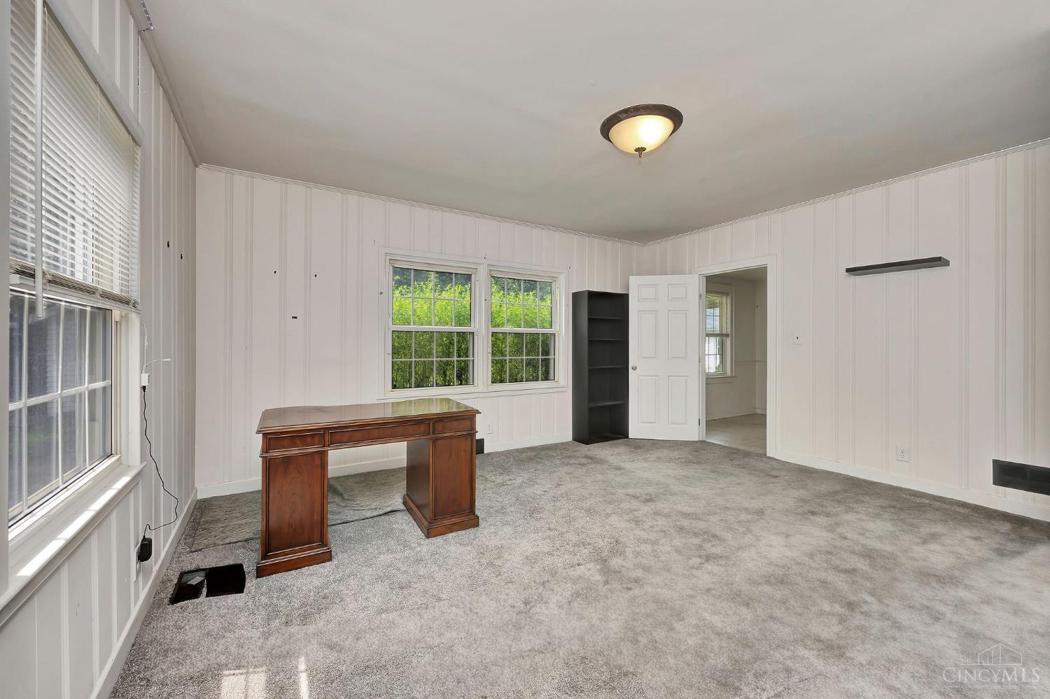 1005 Park Avenue Property Photo 20