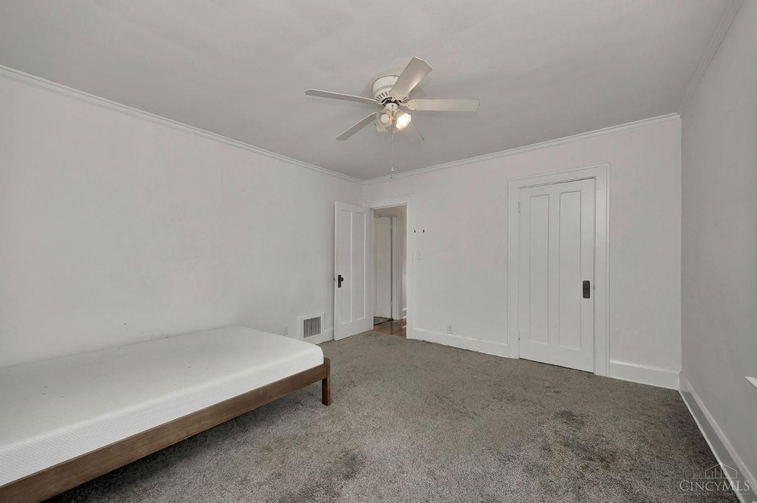 1005 Park Avenue Property Photo 21