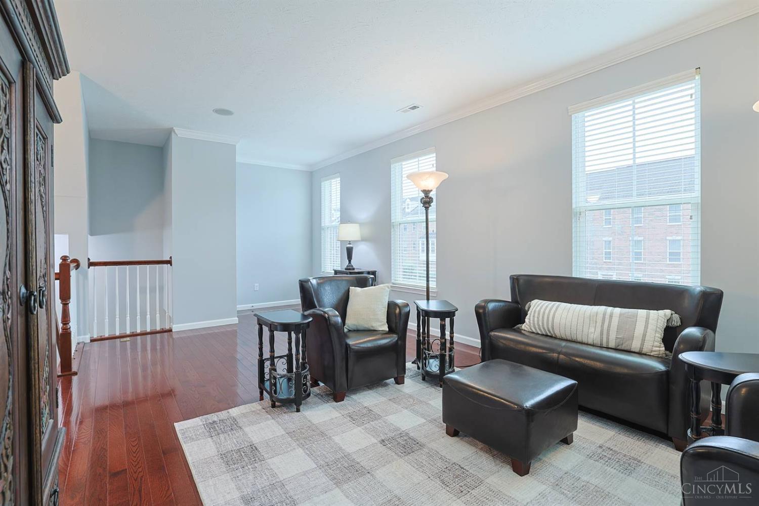 9558 Cobblestone Walk Property Photo 7