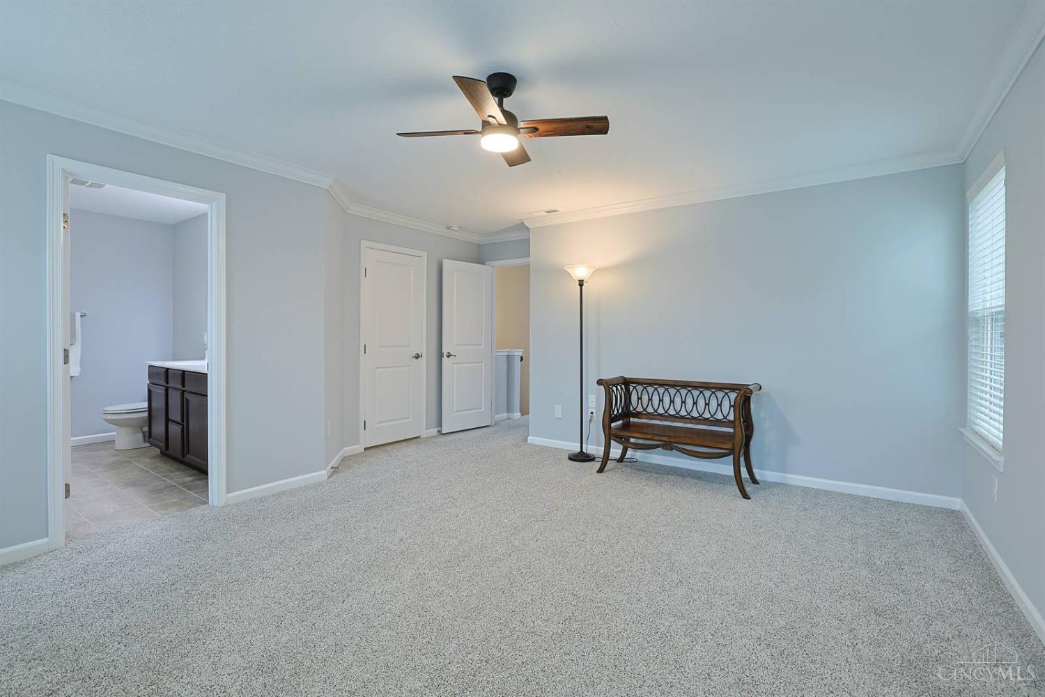 9558 Cobblestone Walk Property Photo 23
