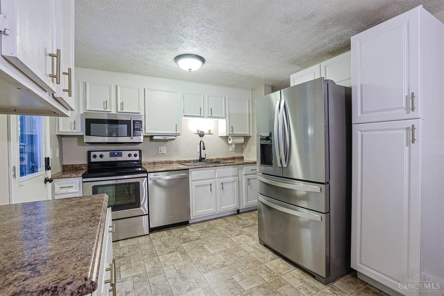 2838 Kimberly Drive Property Photo 12