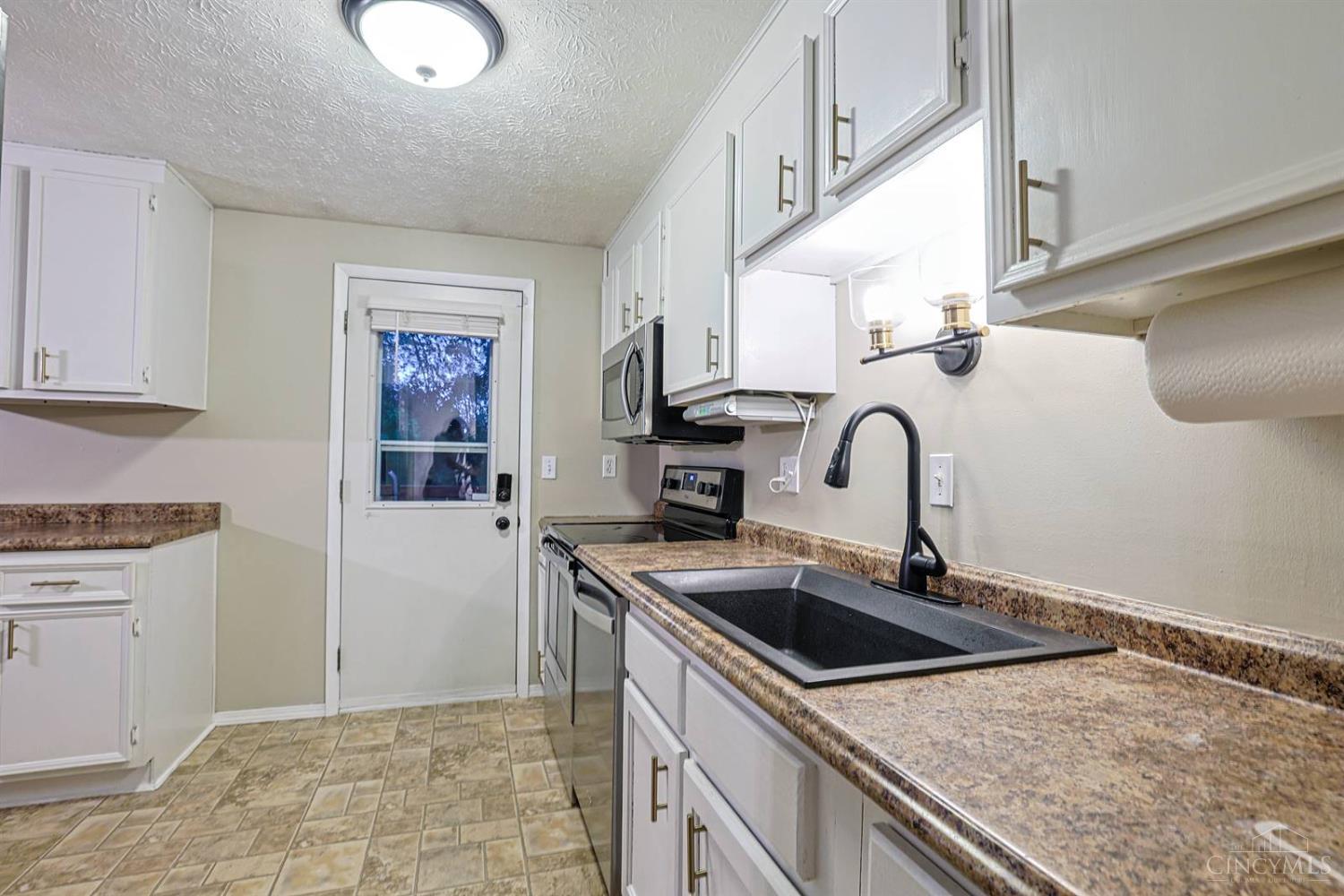 2838 Kimberly Drive Property Photo 13