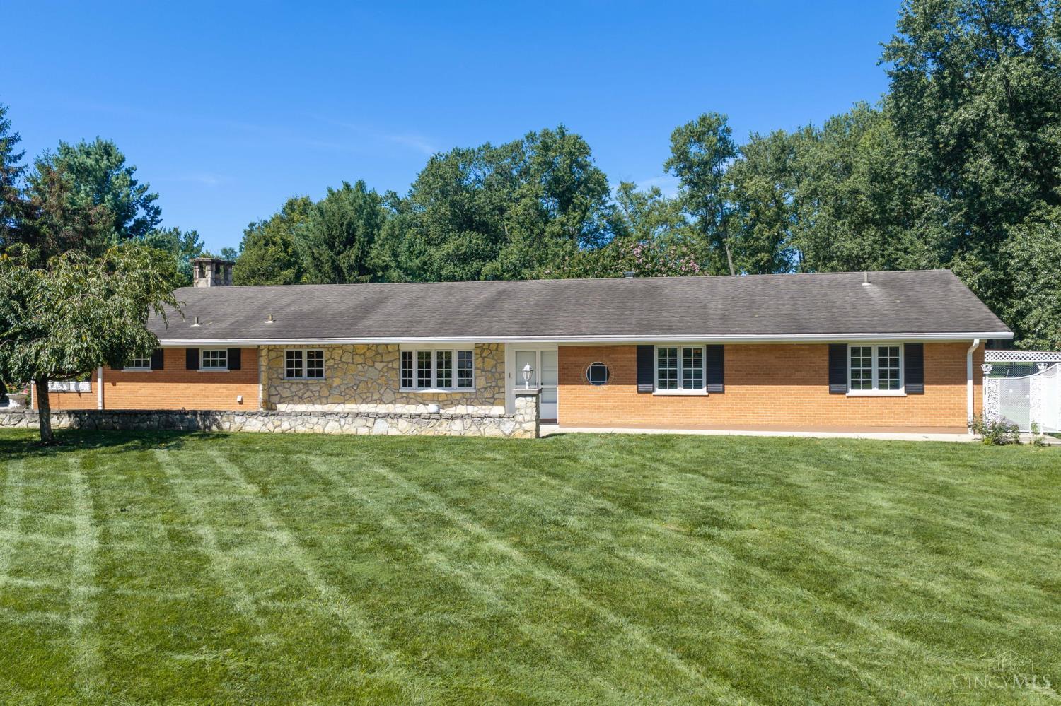 N 3105 Whitetree Circle Property Photo 1