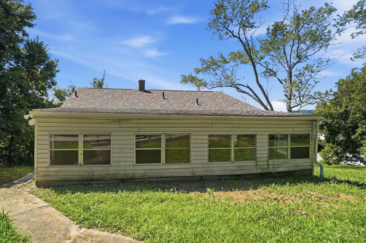 5474 River Road Property Photo 21
