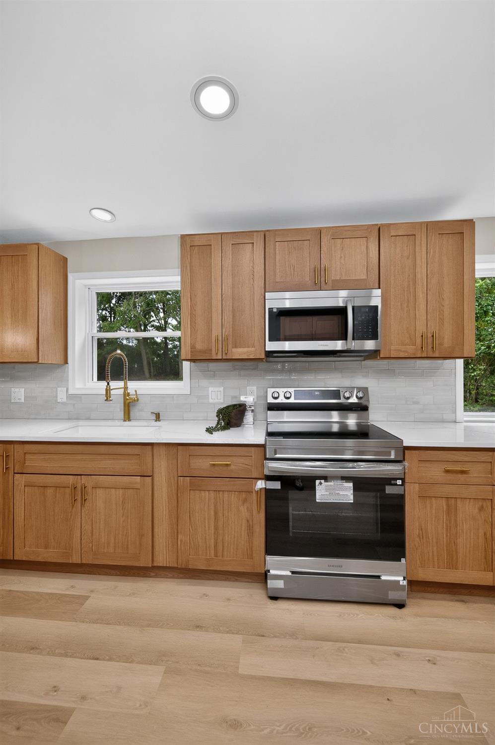 3200 Shadow Ridge Drive Property Photo 15