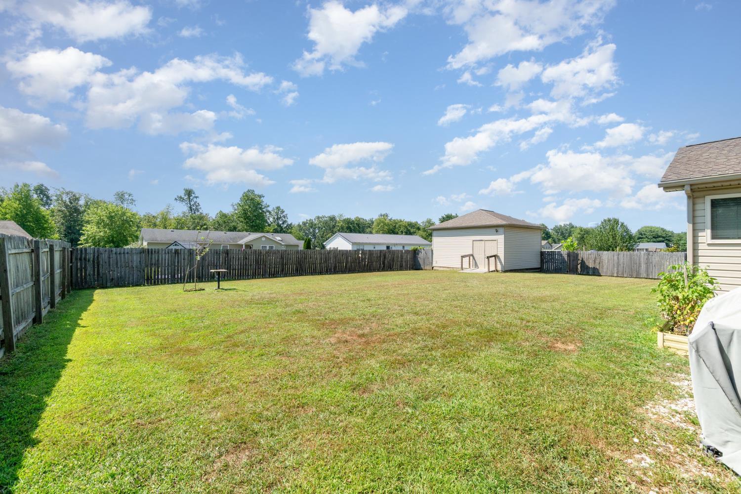 175 Douglas Circle Property Photo 21