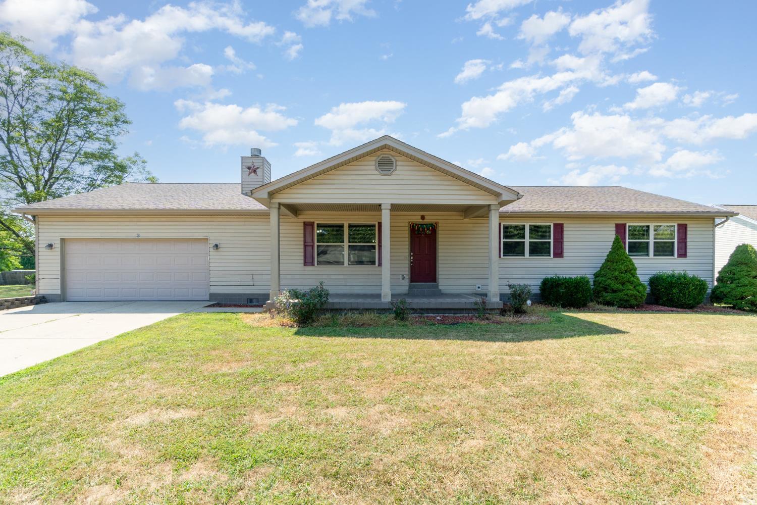 175 Douglas Circle Property Photo 23