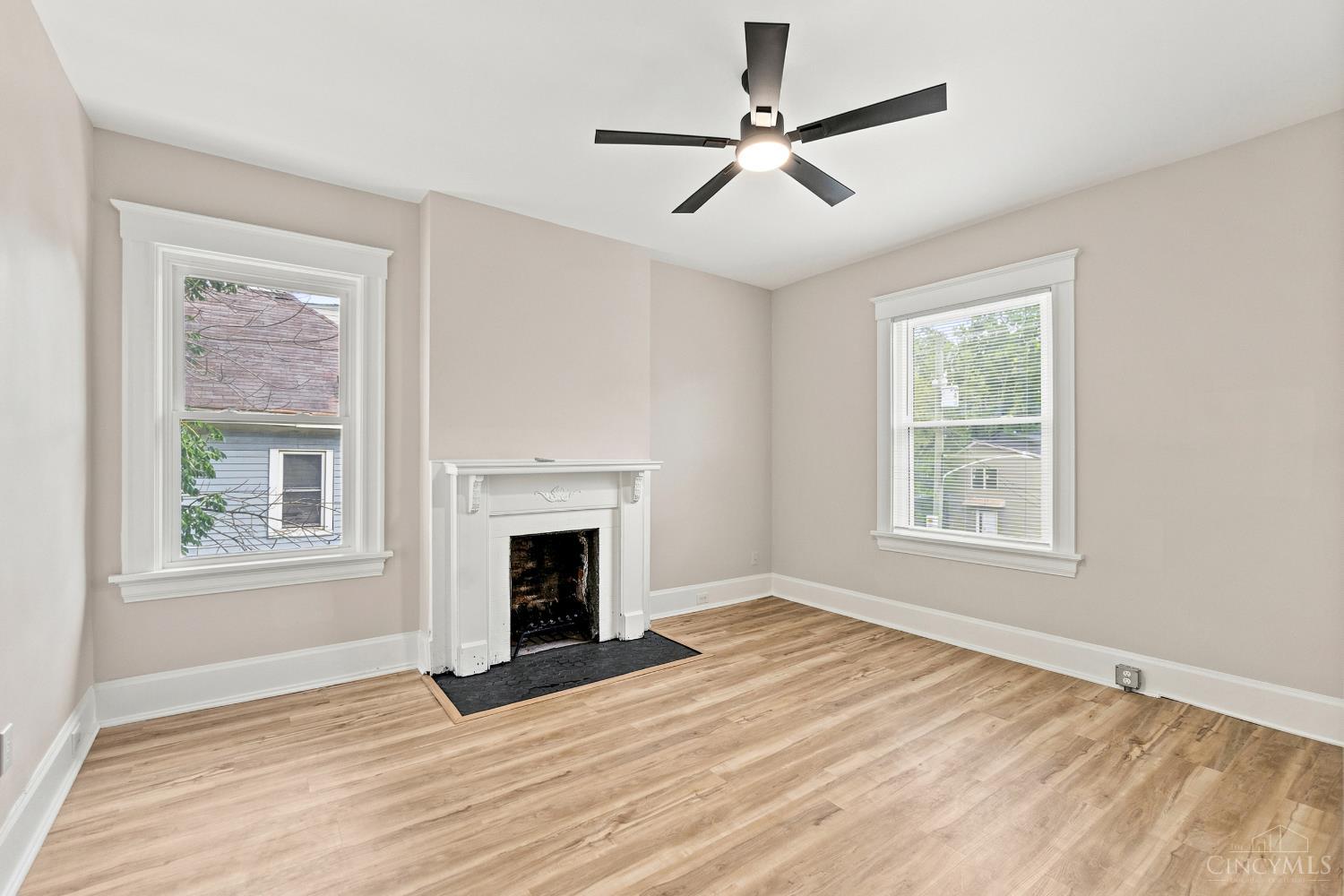 1860 Kinney Avenue Property Photo 21
