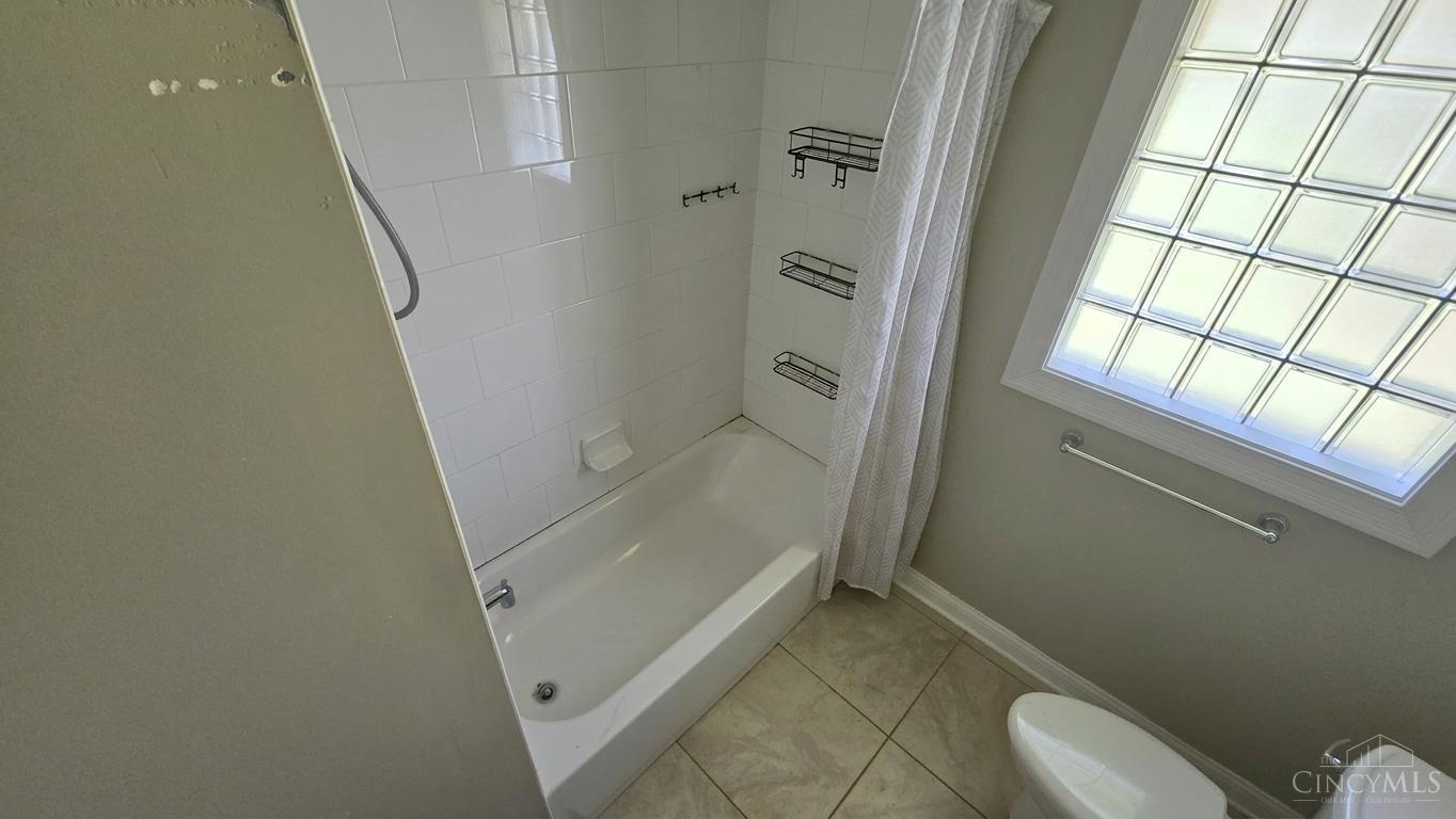 938 Hicks Boulevard Property Photo 15