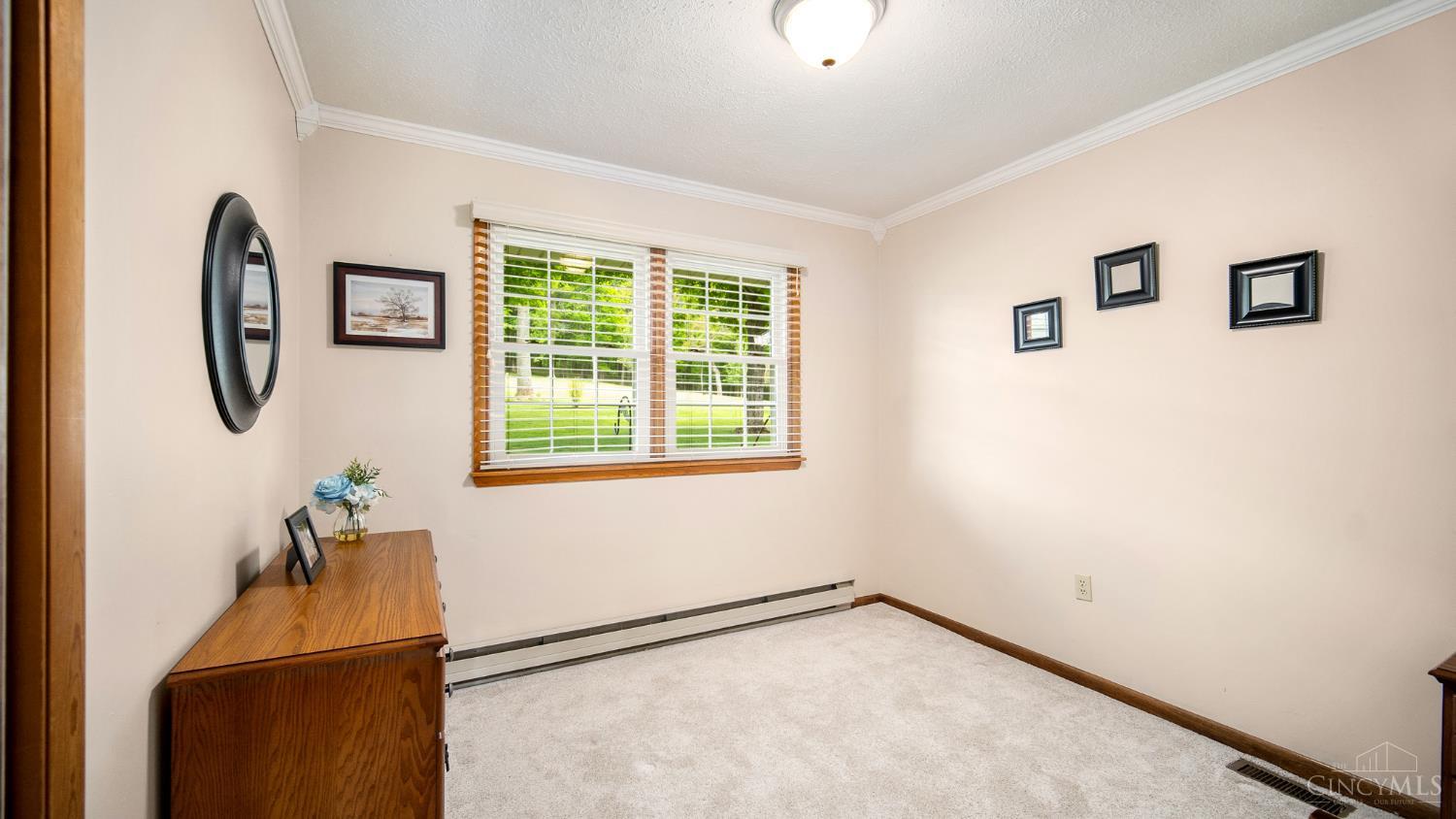2424 Tulip Road Property Photo 18