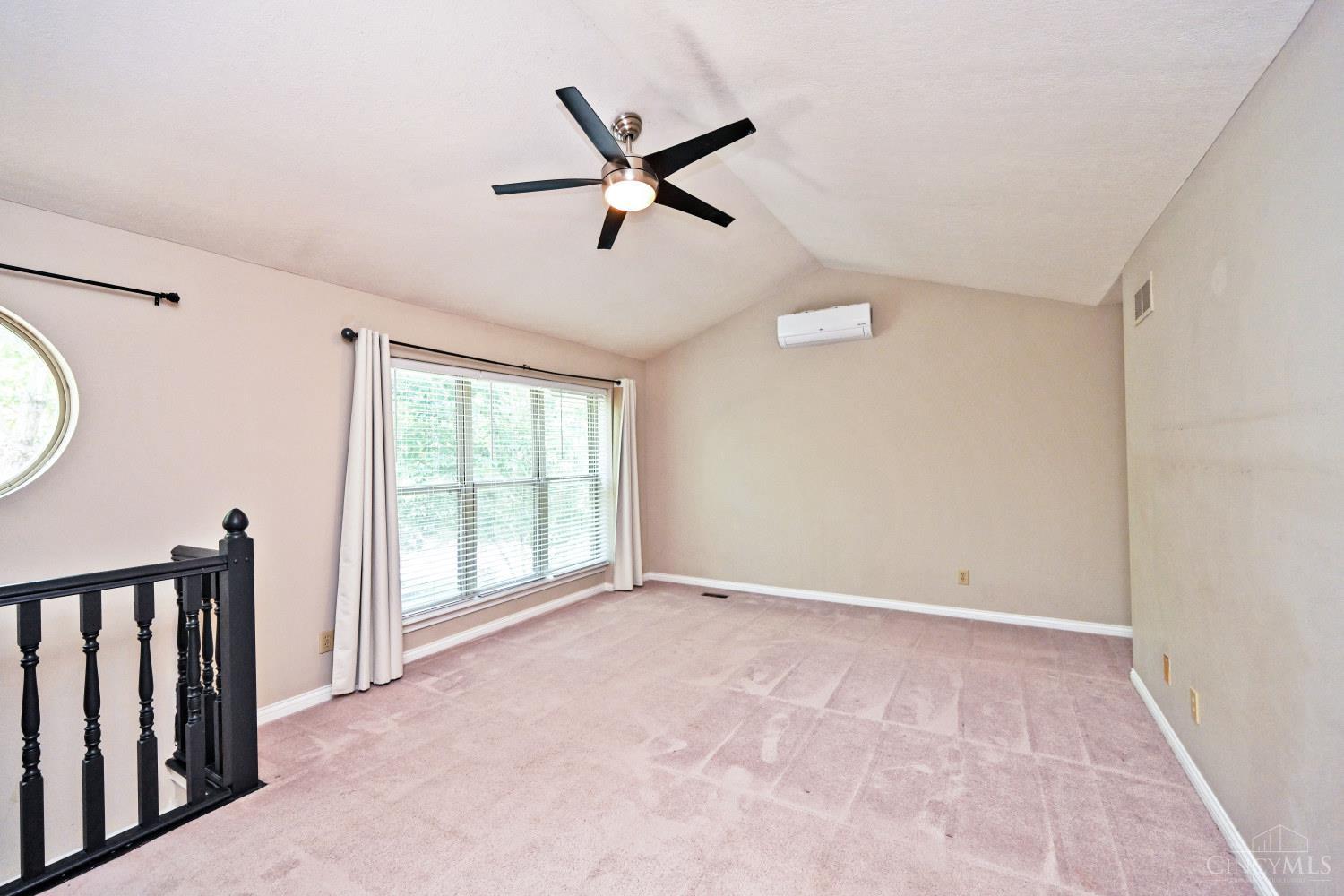 940 Weninger Circle Property Photo 17