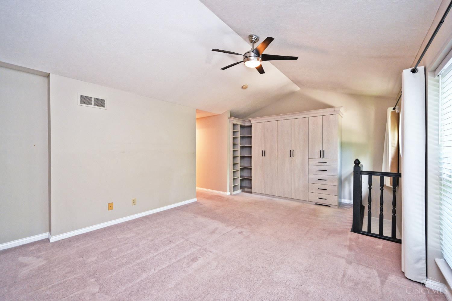 940 Weninger Circle Property Photo 18