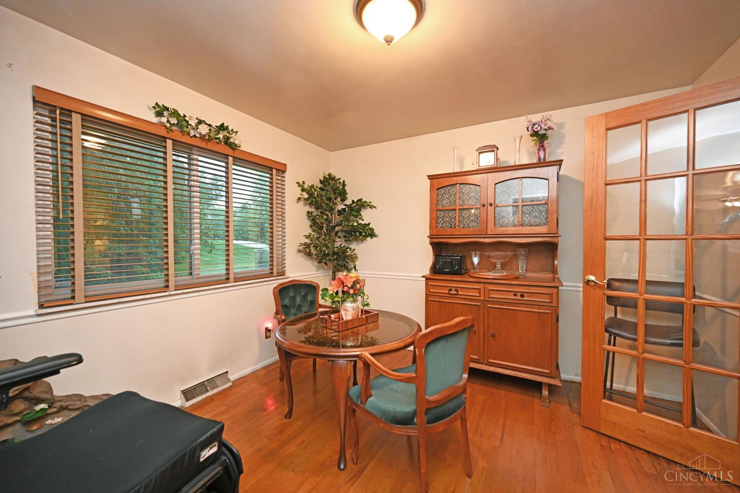 12012 Cantrell Drive Property Photo 10