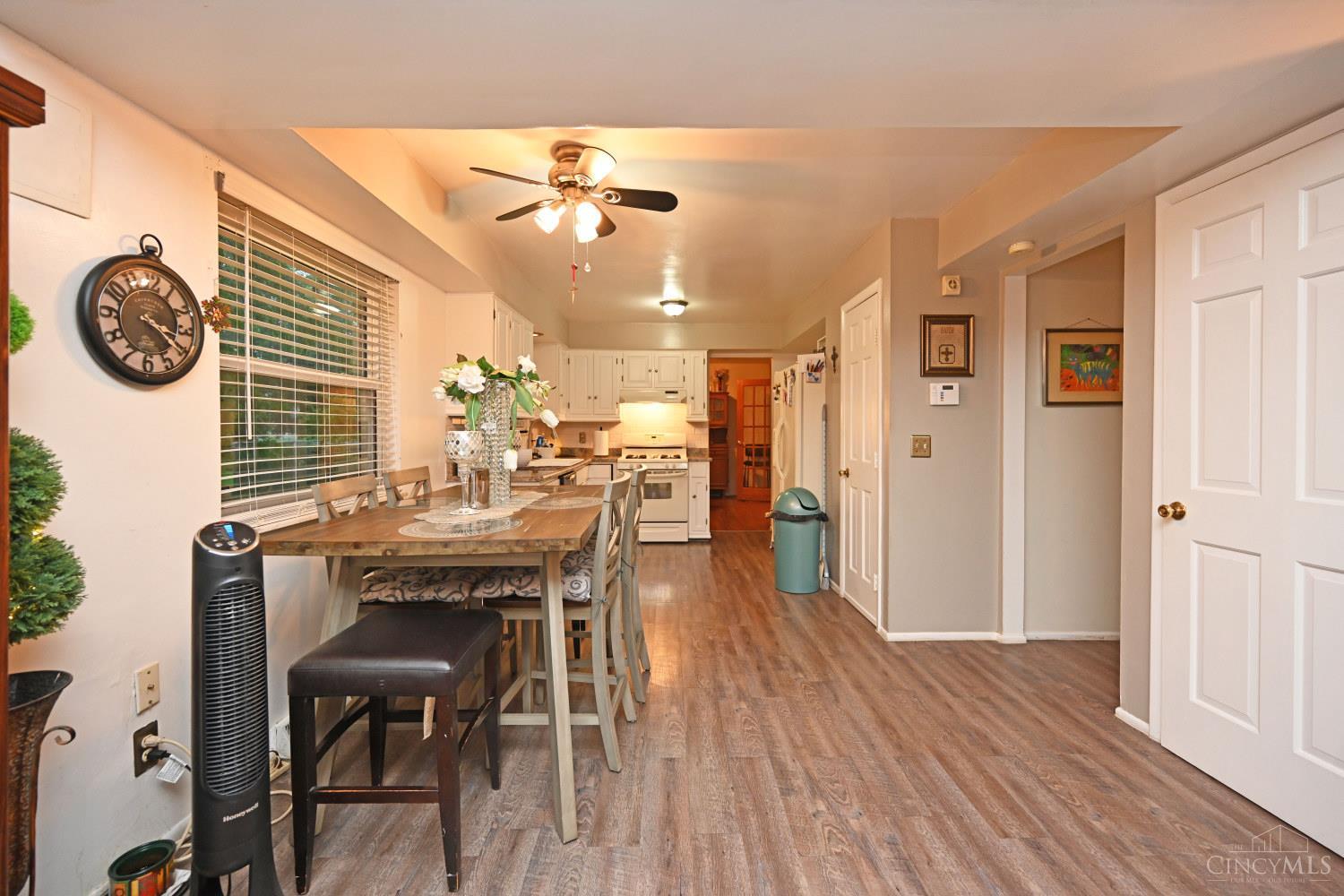 12012 Cantrell Drive Property Photo 17