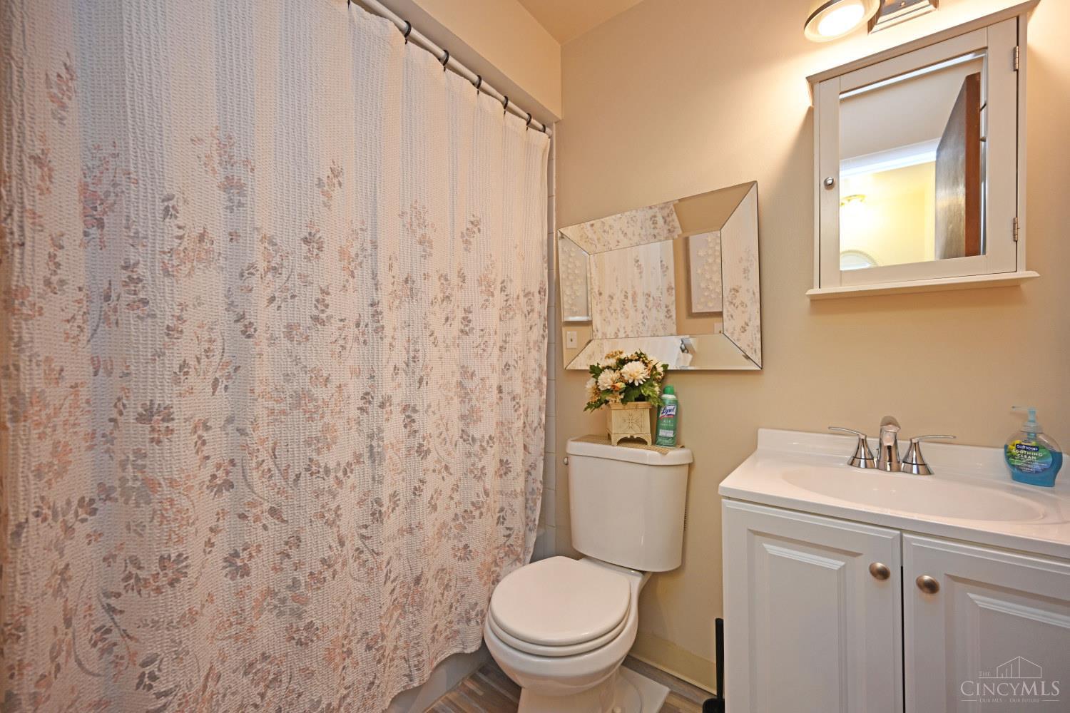 12012 Cantrell Drive Property Photo 28