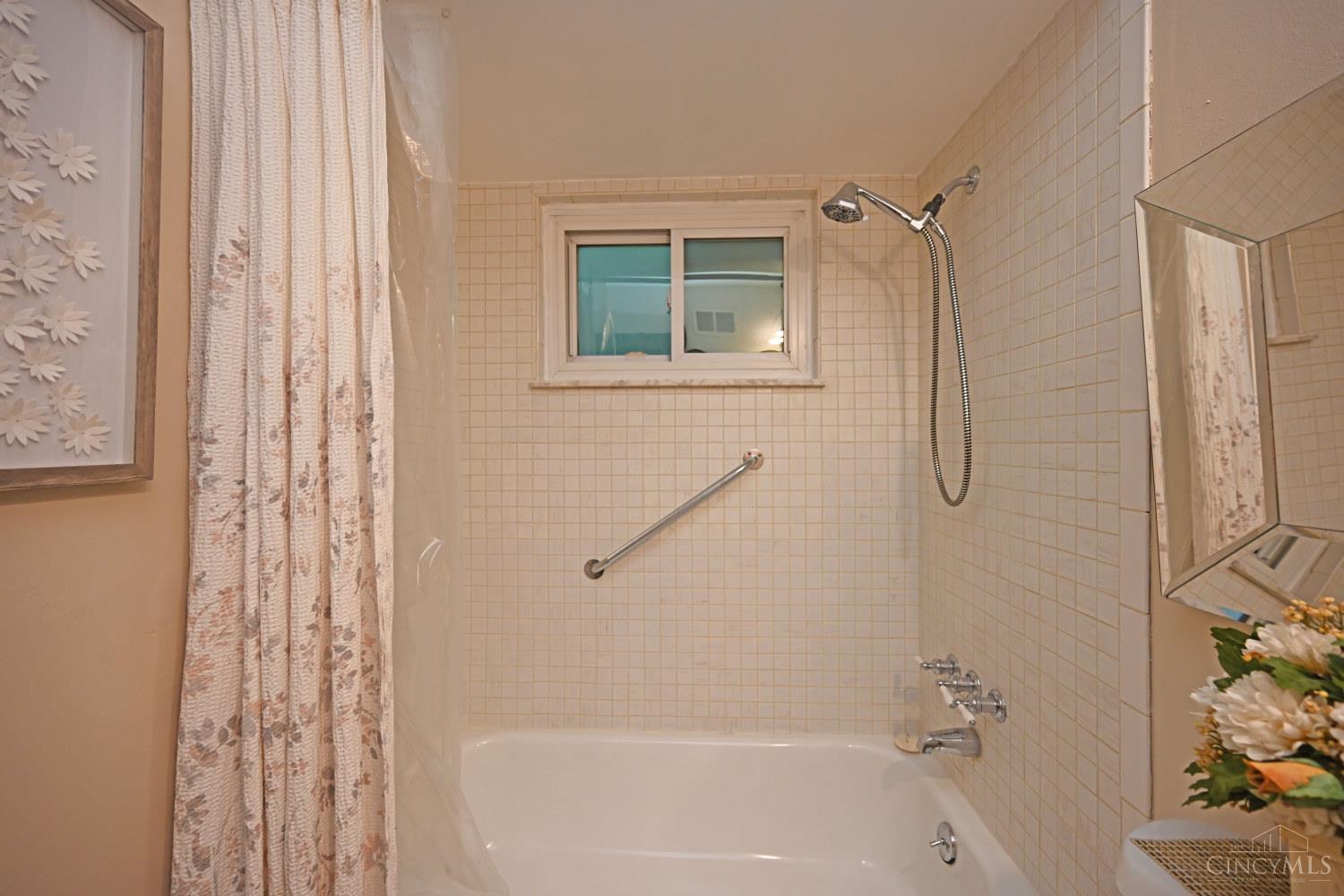 12012 Cantrell Drive Property Photo 29