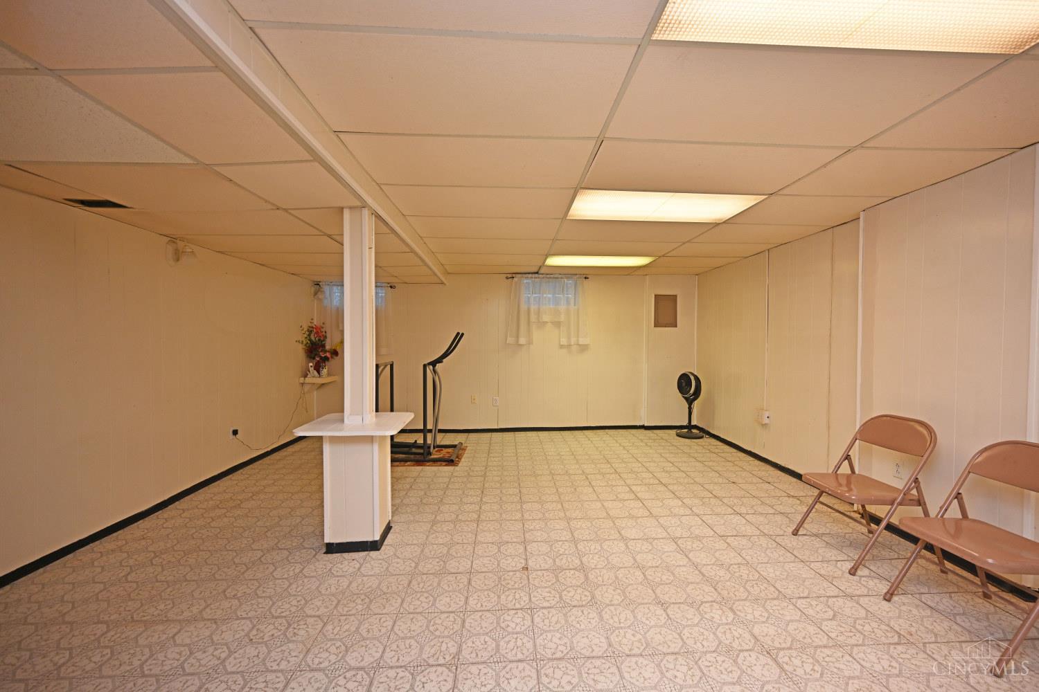 12012 Cantrell Drive Property Photo 40