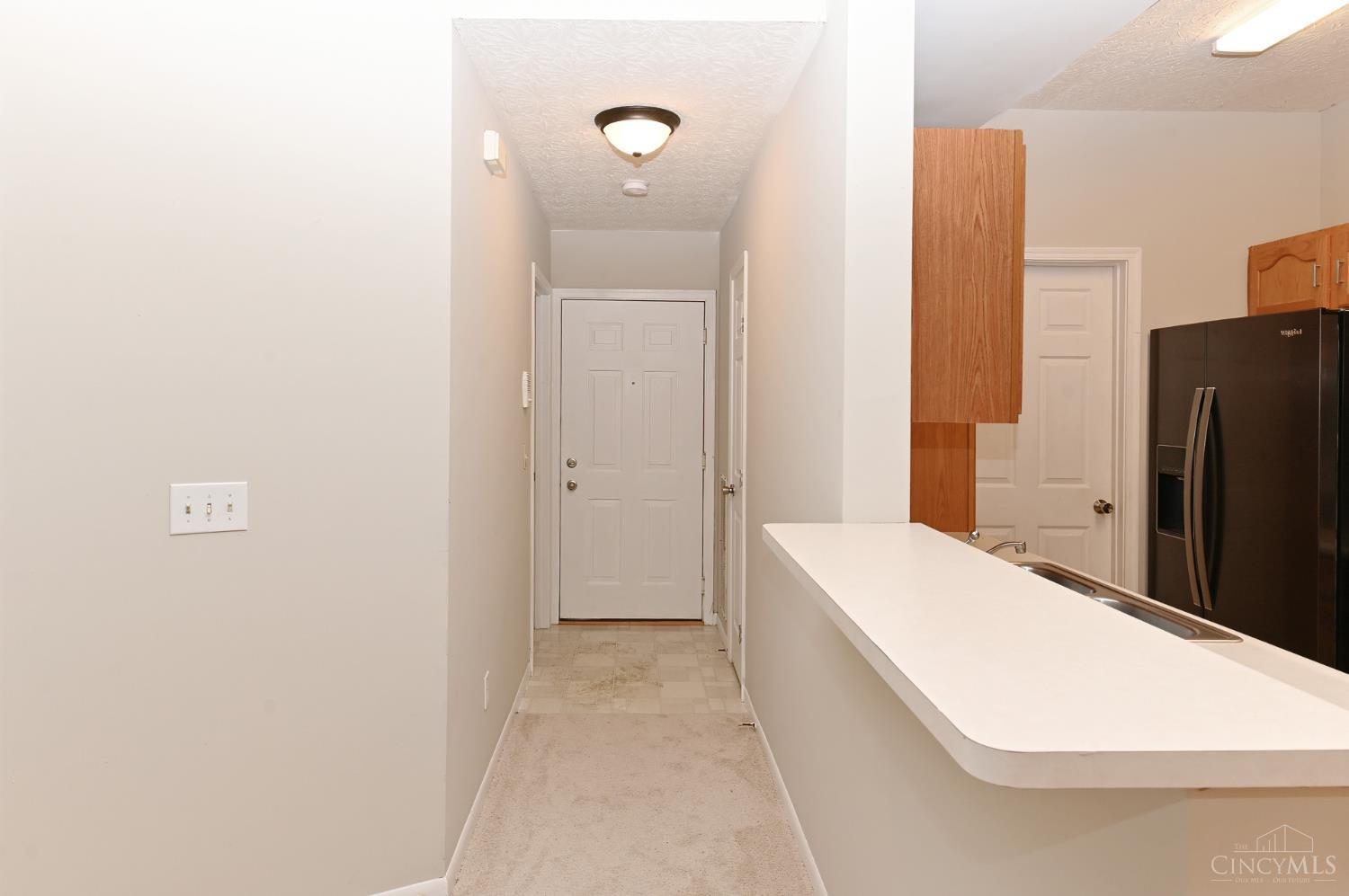 4240 Endeavor Drive Property Photo 3