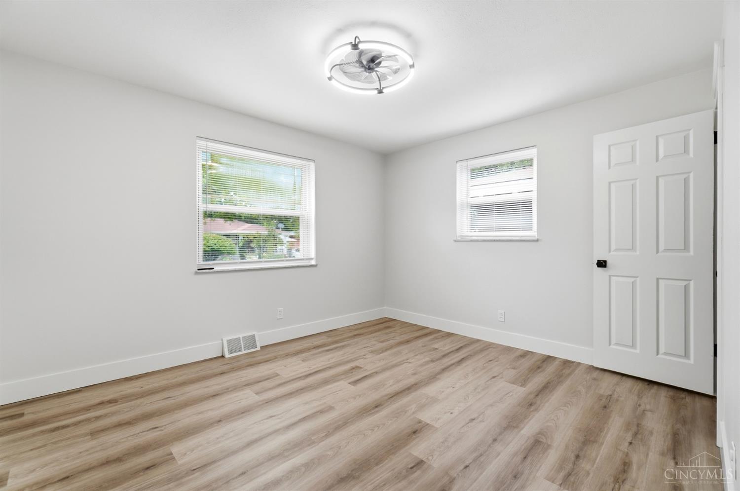 9315 Jericho Drive Property Photo 13
