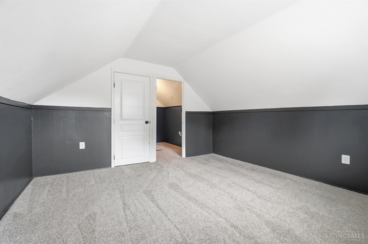 9315 Jericho Drive Property Photo 23