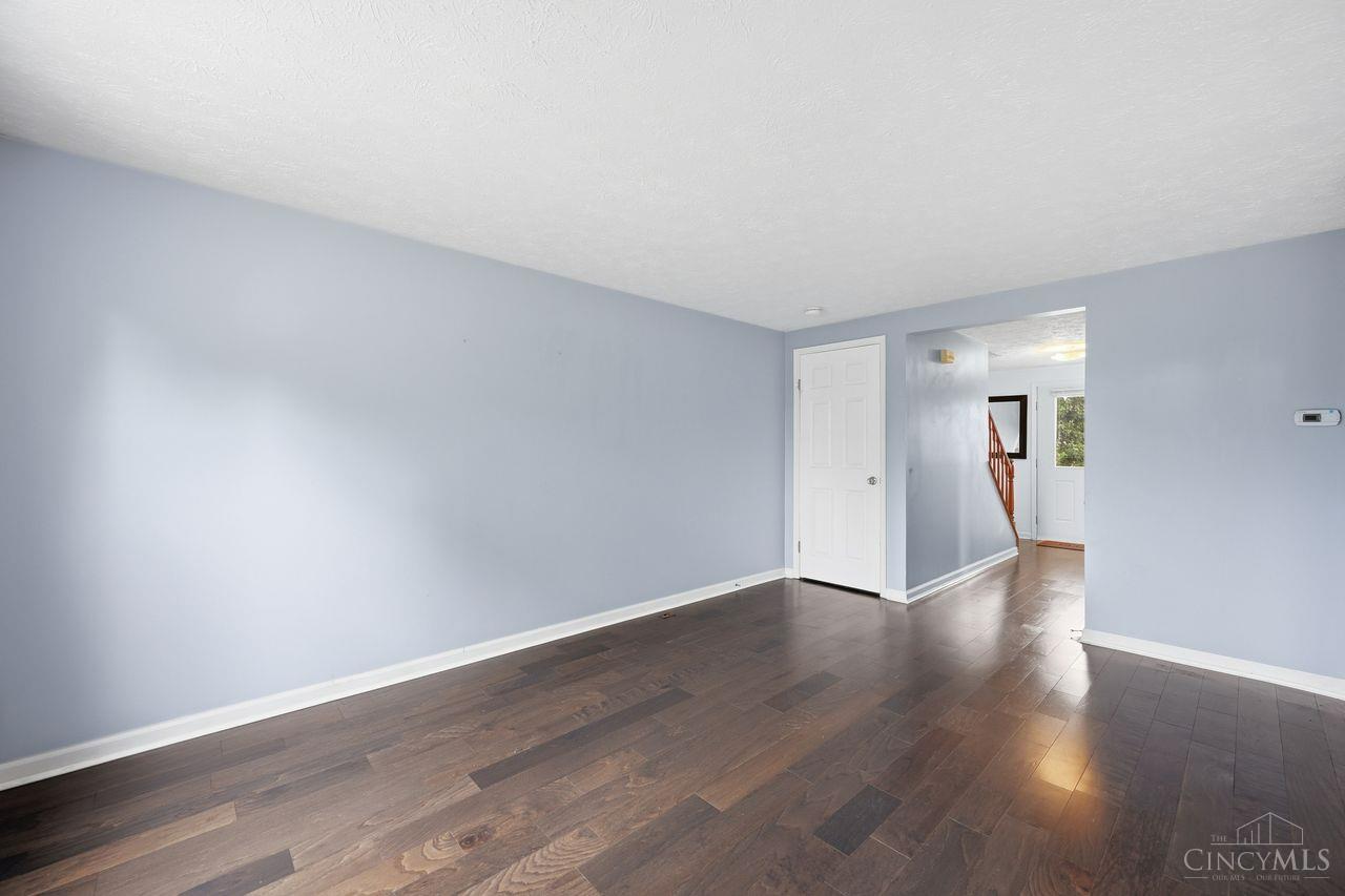 6668 Ashley Court Property Photo 6
