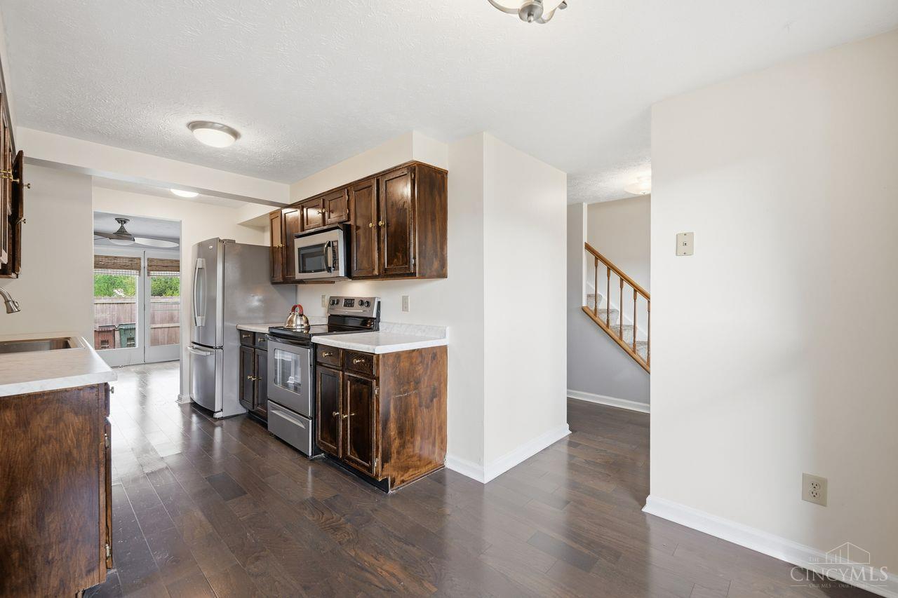 6668 Ashley Court Property Photo 12