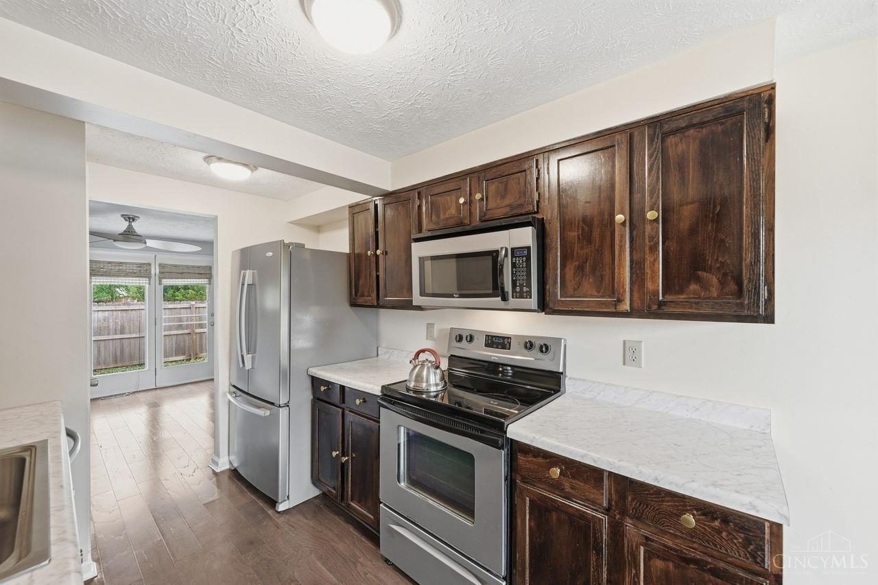 6668 Ashley Court Property Photo 14