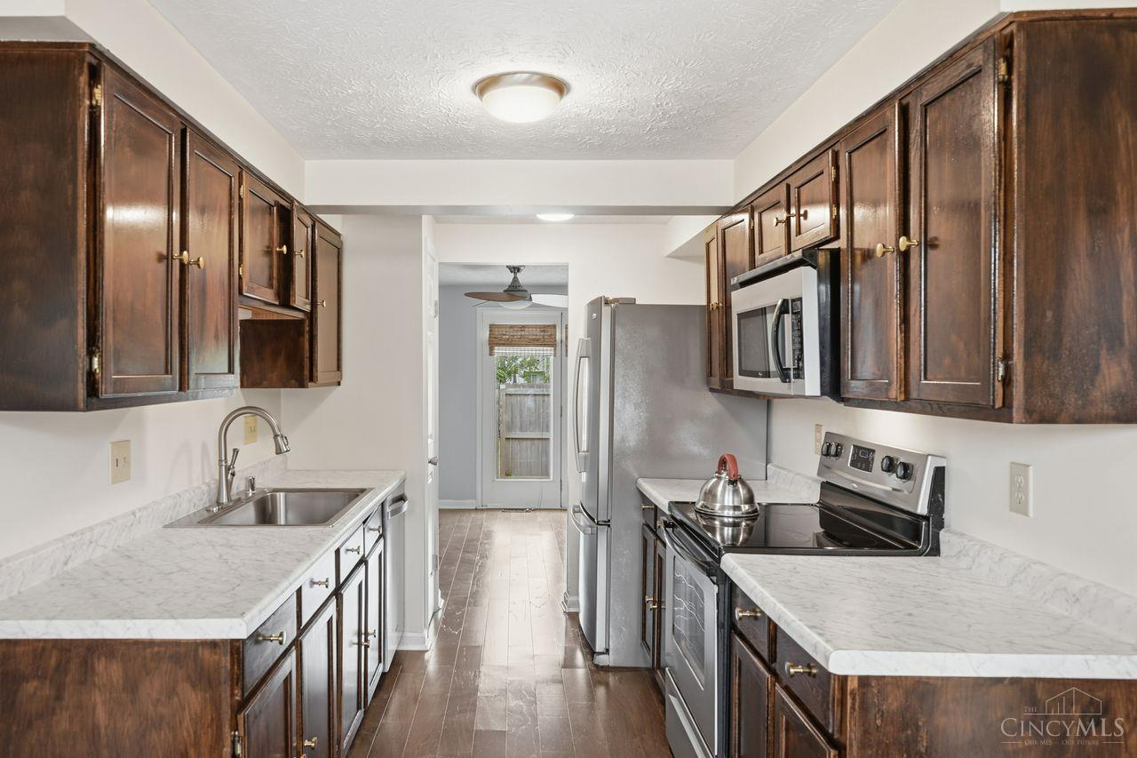 6668 Ashley Court Property Photo 15