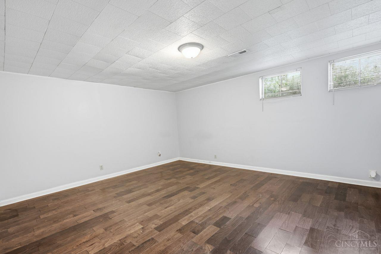 6668 Ashley Court Property Photo 25