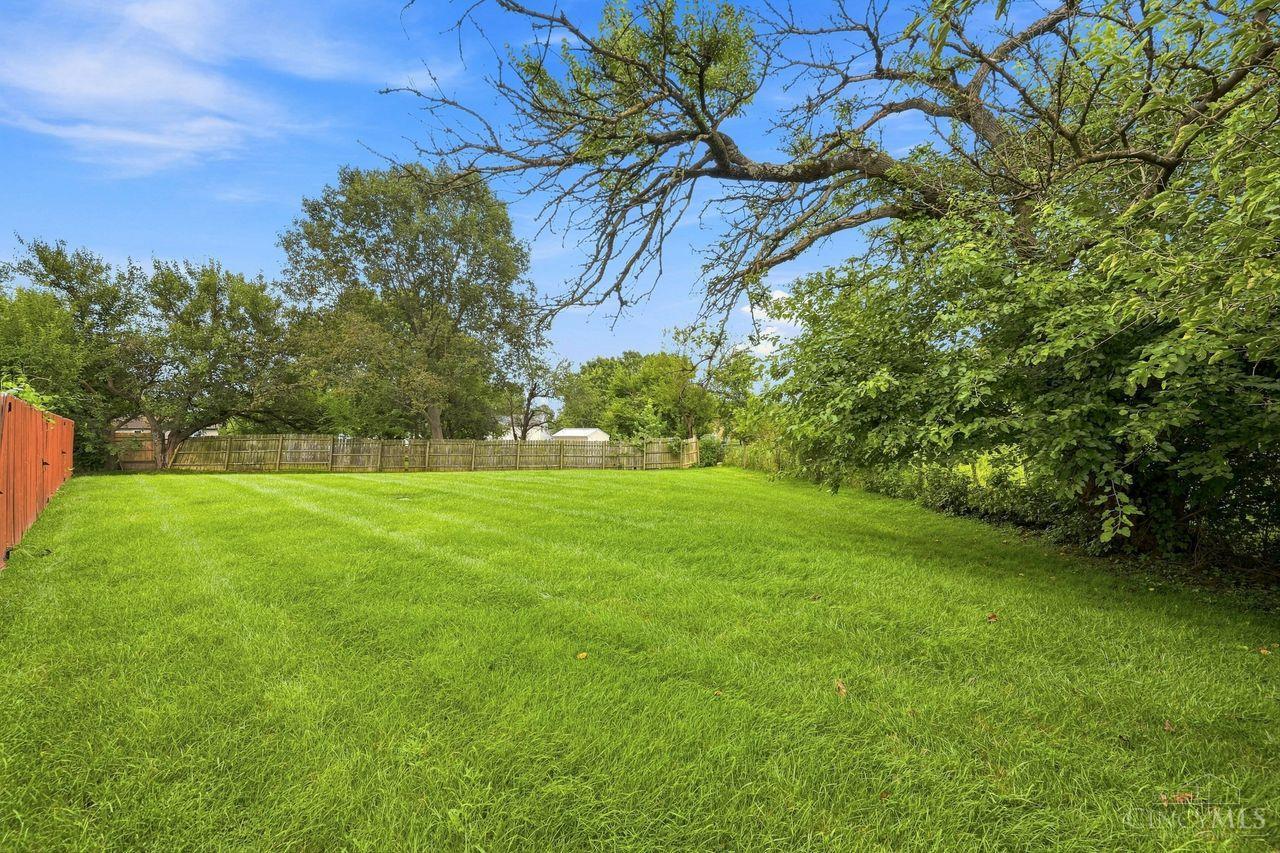 6668 Ashley Court Property Photo 38
