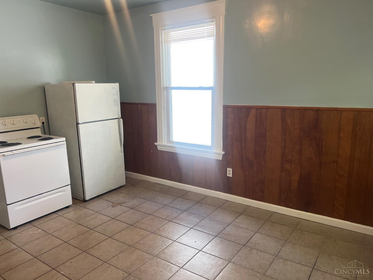 1274 Ross Avenue Property Photo 7
