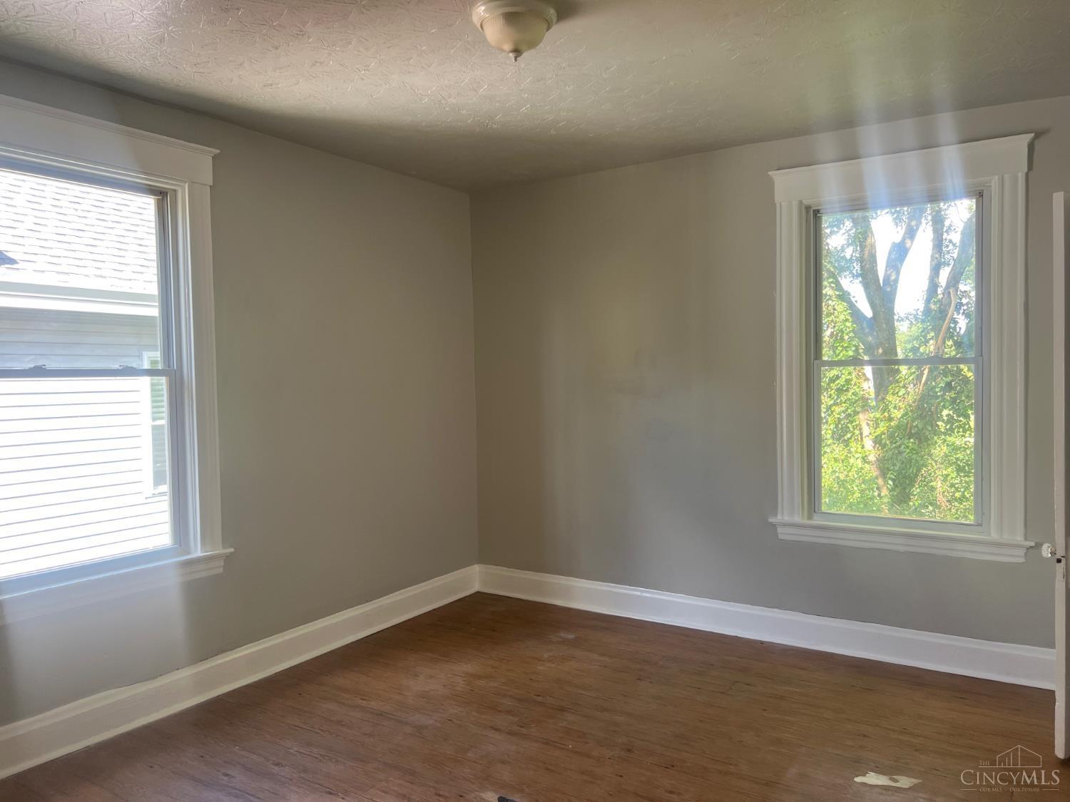 1274 Ross Avenue Property Photo 11
