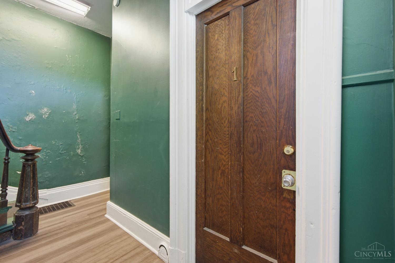 215 Warner Street Property Photo 17