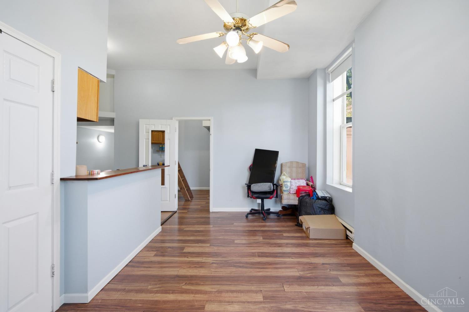 215 Warner Street Property Photo 18