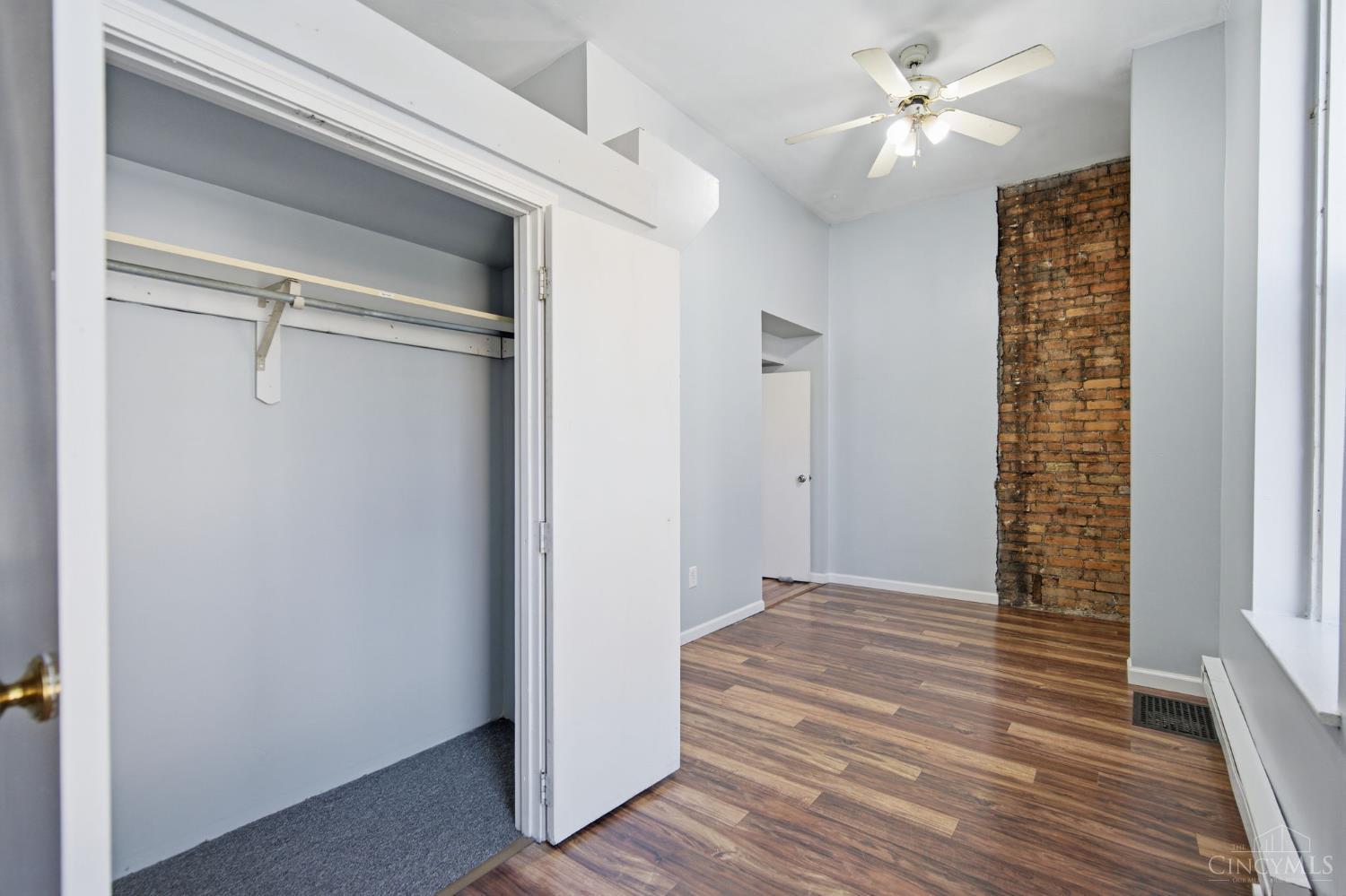 215 Warner Street Property Photo 29