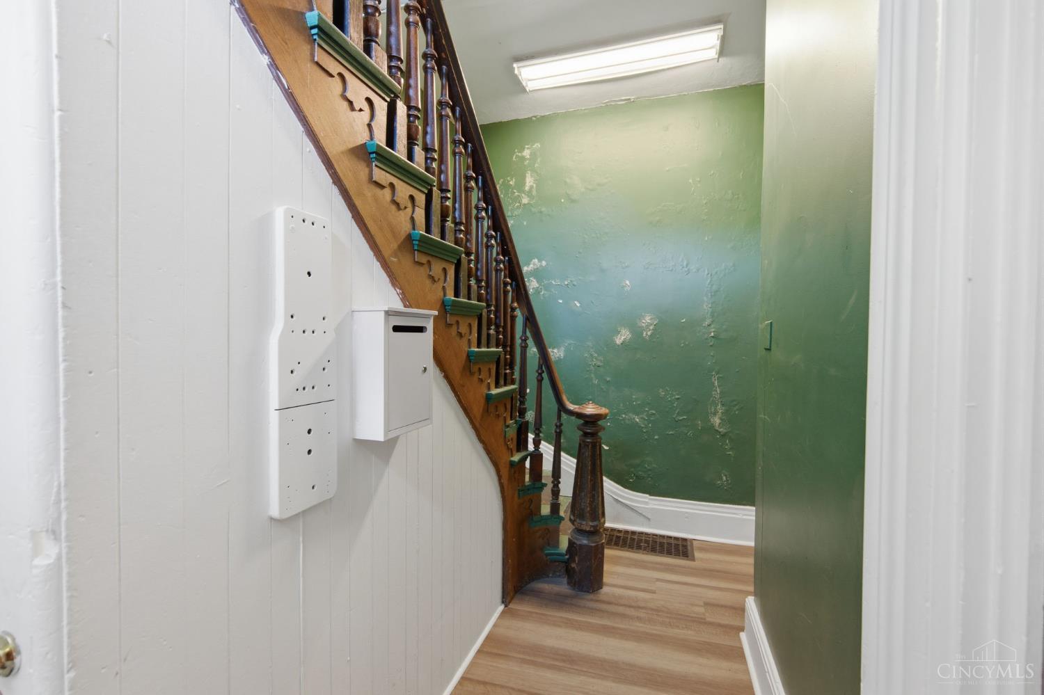 215 Warner Street Property Photo 52
