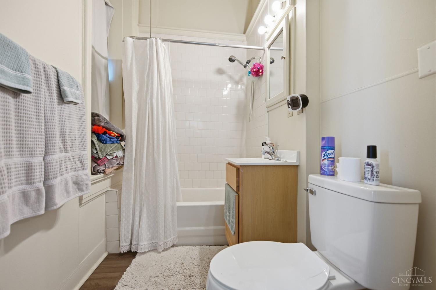 215 Warner Street Property Photo 69