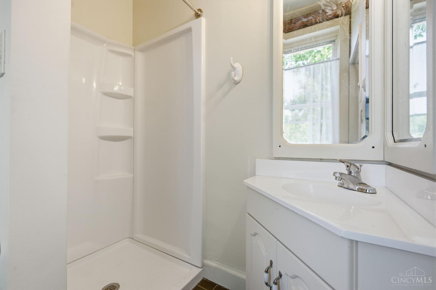 215 Warner Street Property Photo 74