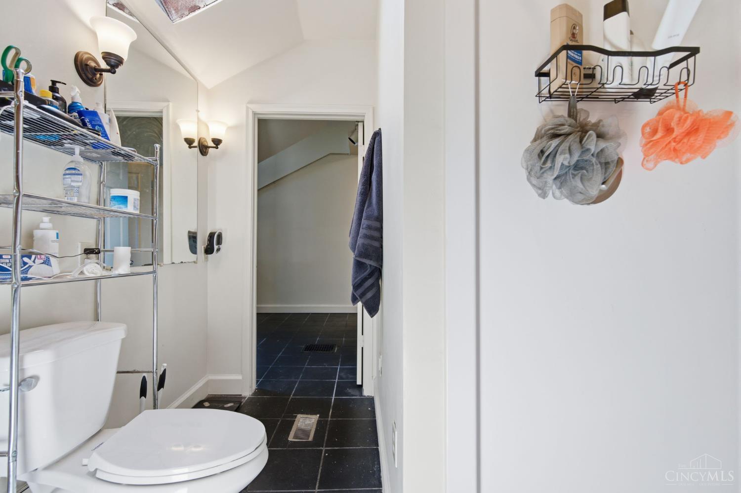215 Warner Street Property Photo 80