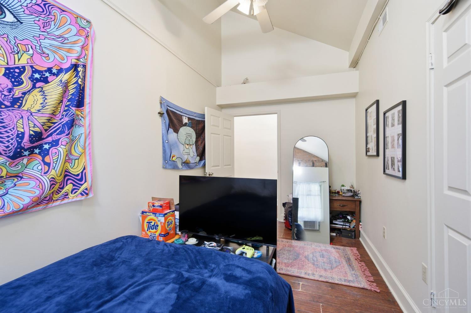 215 Warner Street Property Photo 87