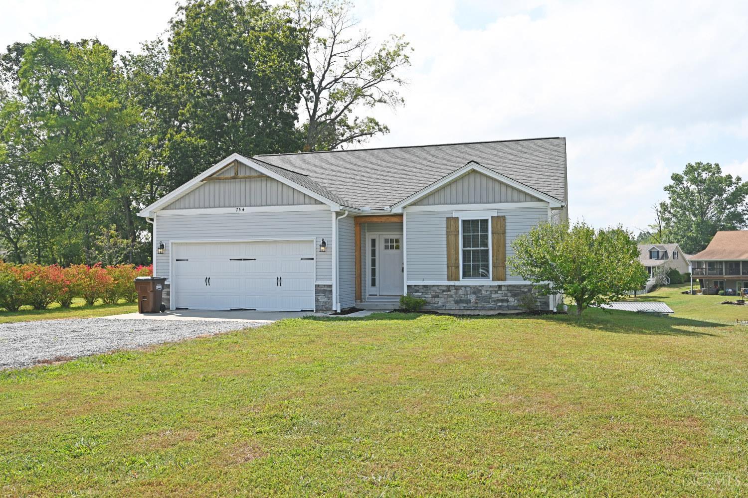 754 Waynoka Drive Property Photo 1
