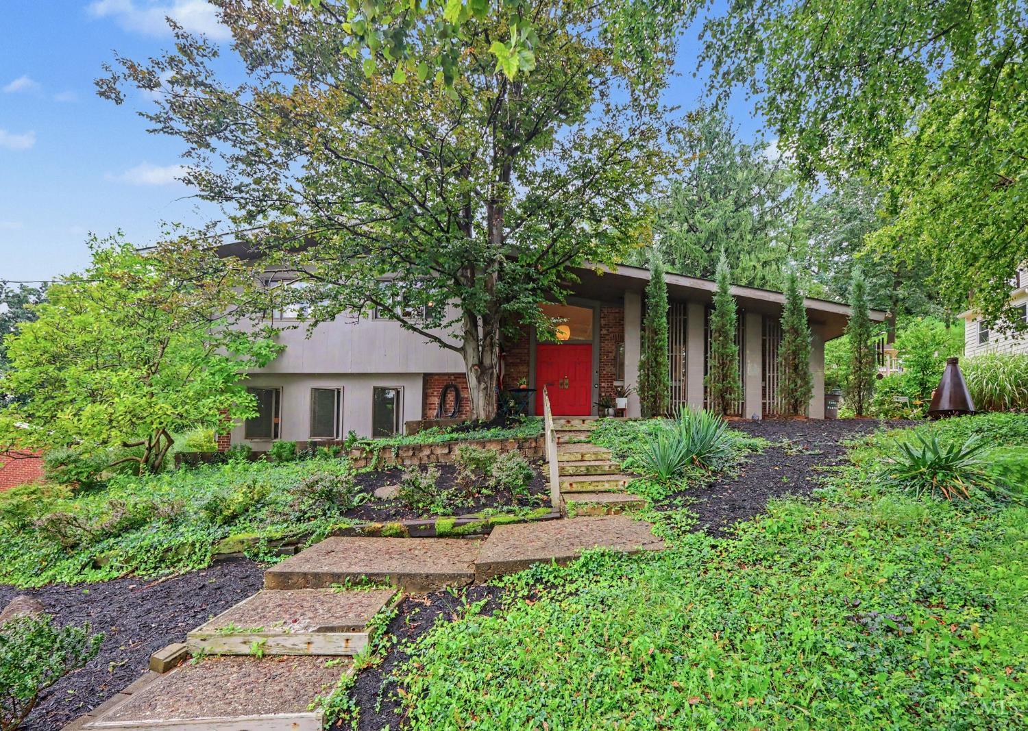 1138 Cryer Avenue Property Photo 1