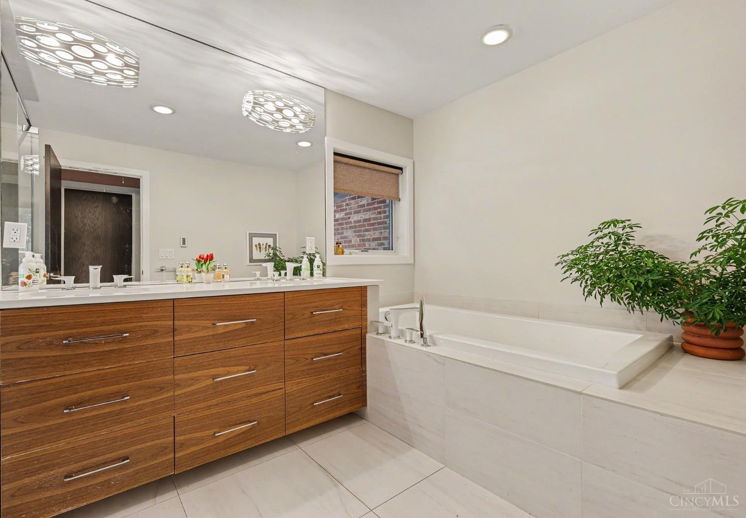 1138 Cryer Avenue Property Photo 19