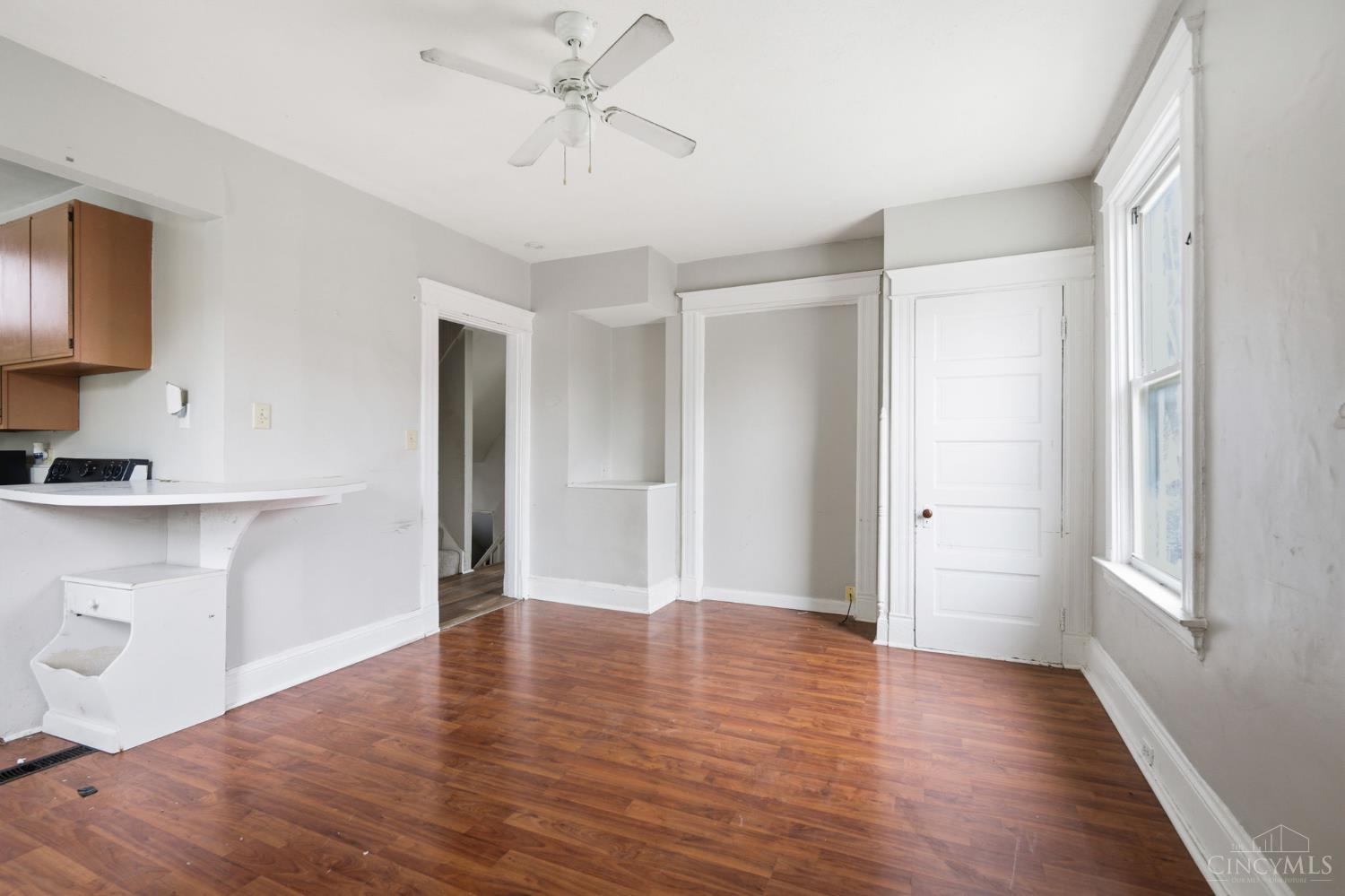 312 Warner Street Property Photo 18