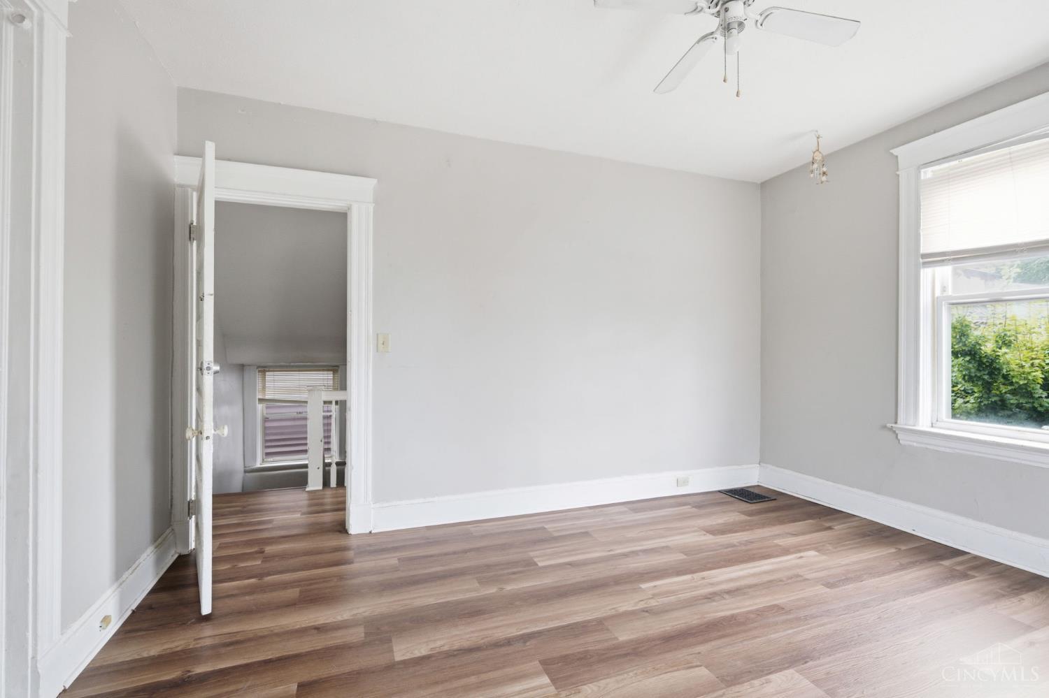312 Warner Street Property Photo 25