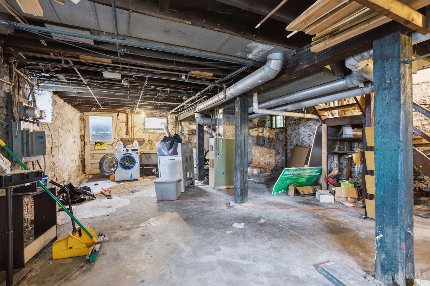 312 Warner Street Property Photo 55