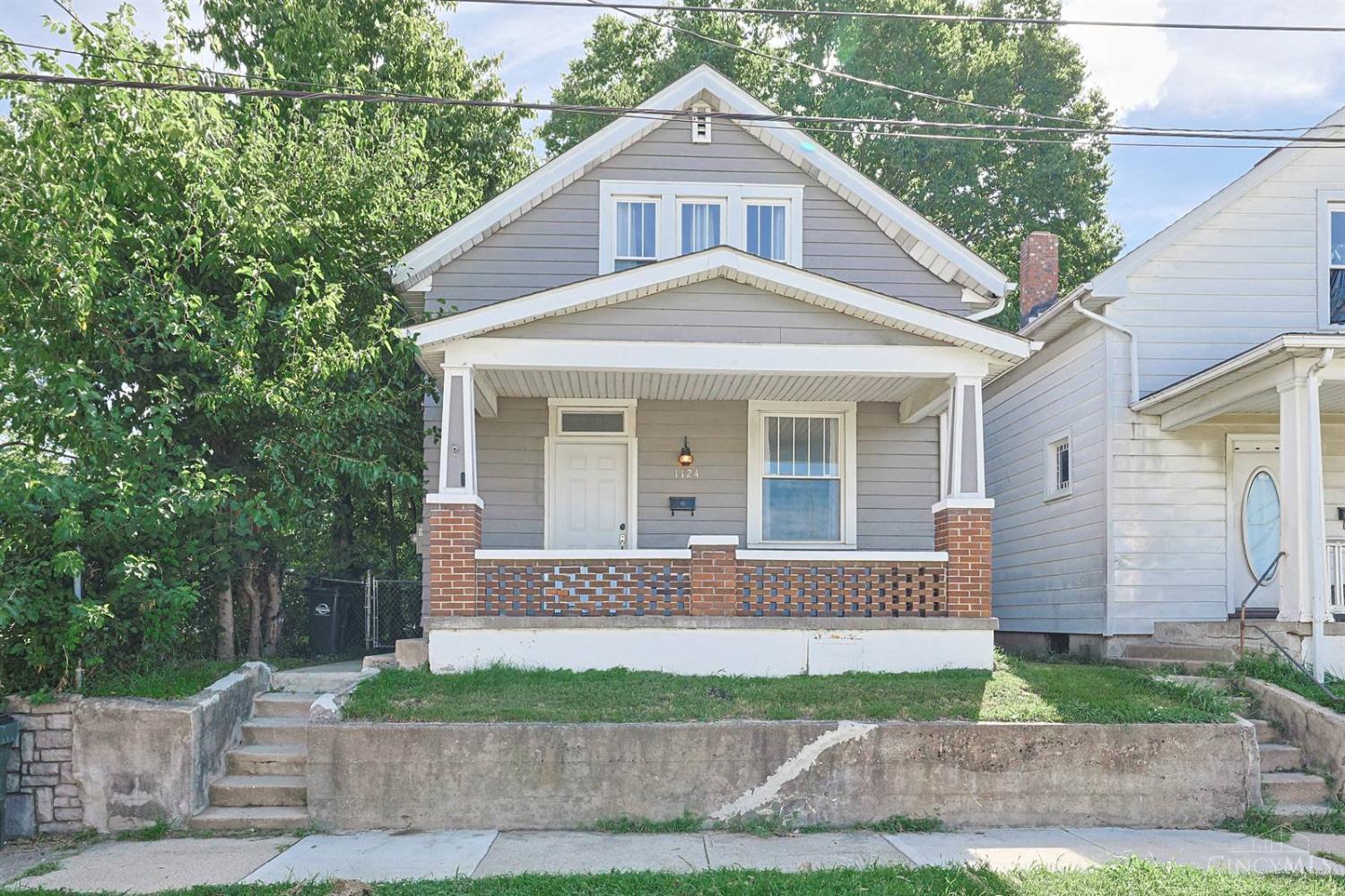 S 1124 Eleventh Street Property Photo 1